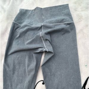 Lululemon leggings size 4